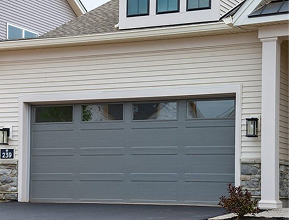 Garage gallery image