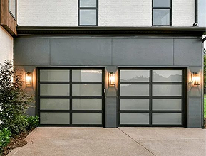 Garage gallery image